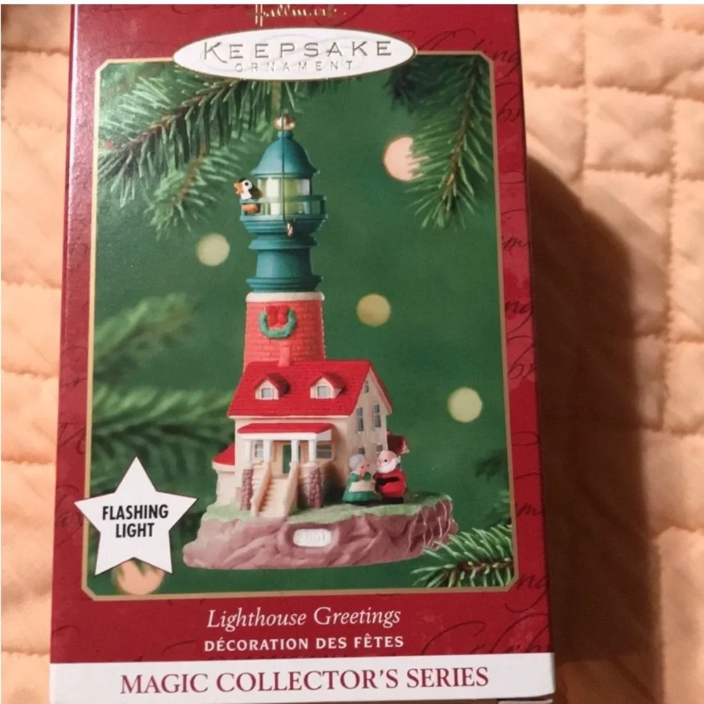 2001 hallmark light house and church bundle ornament